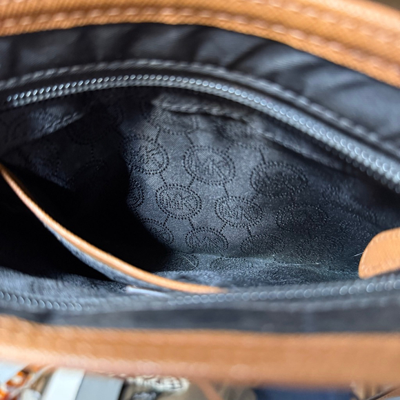 Women's Michael Kors Crossbody Bag Black/Brown One Size - Picture 6 of 8